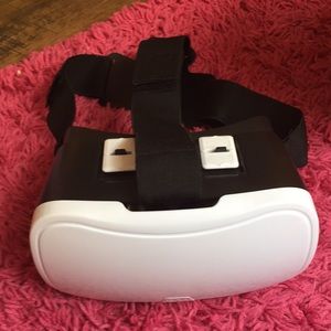 VR